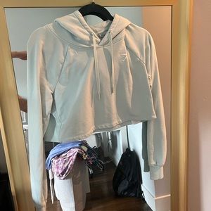 GymShark Cropped Hoodie